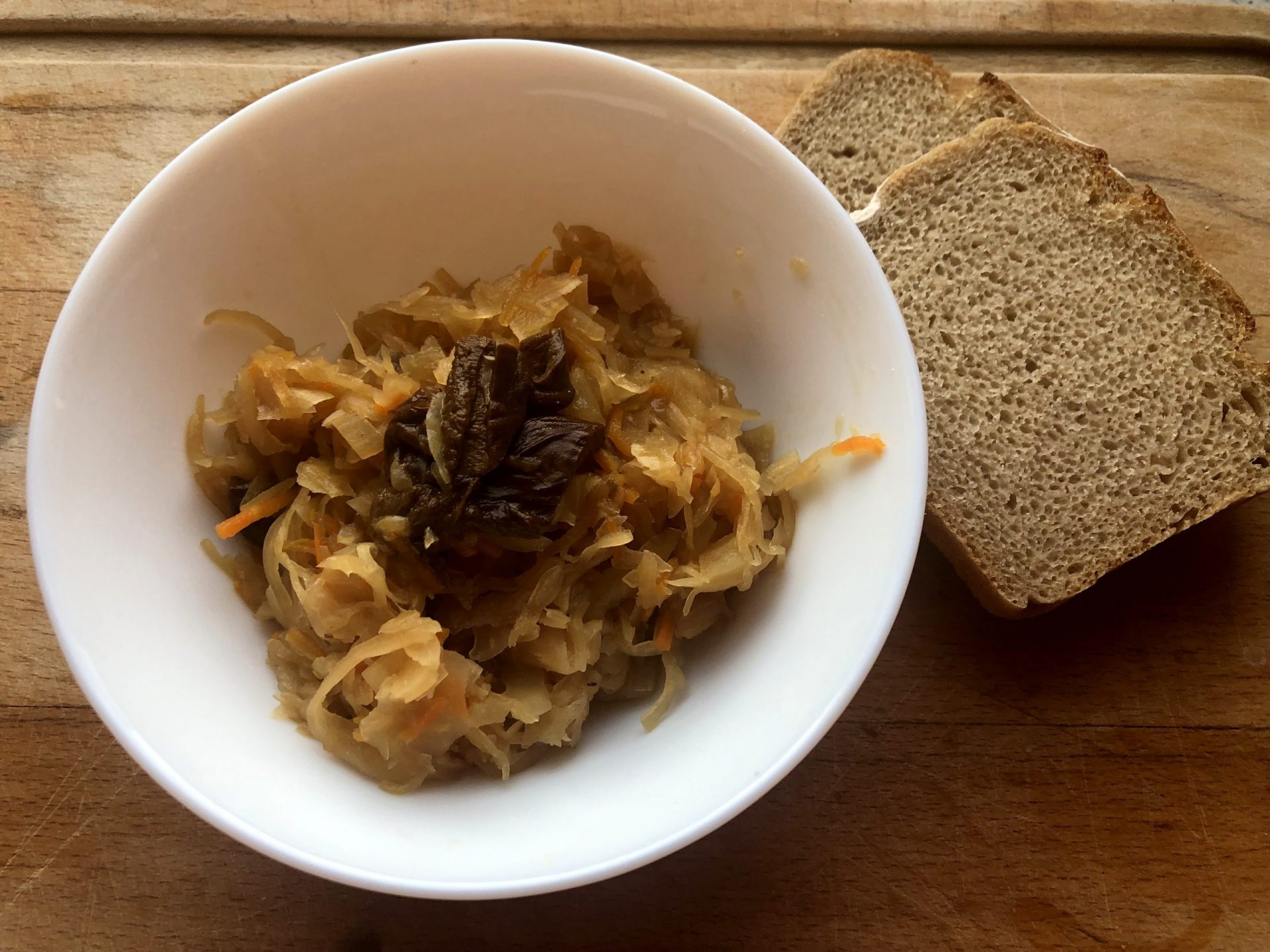 Lenten Cabbage with Mushrooms