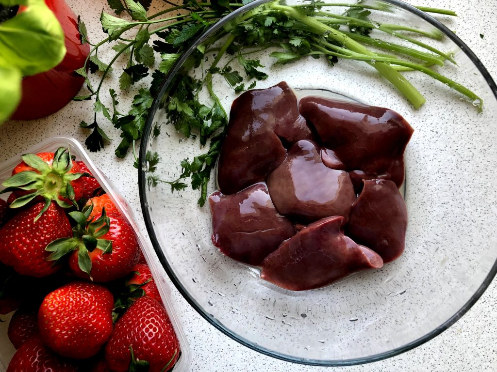 Turkey liver raw in a bowl