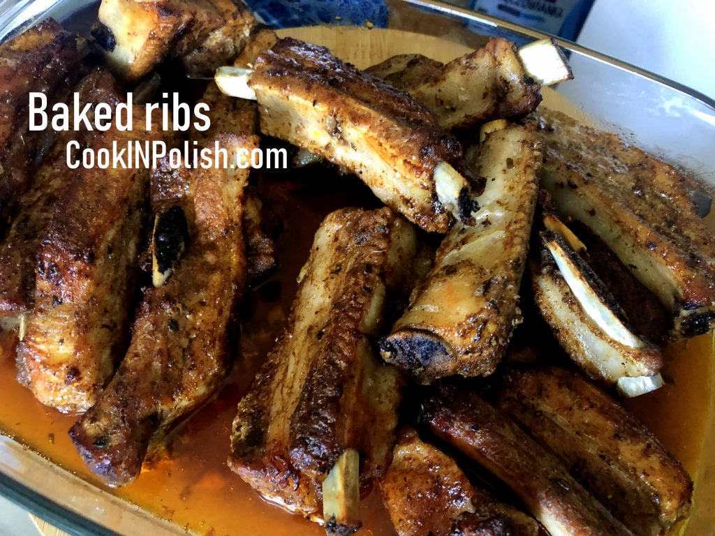 Polish baked ribs in the baking dish.