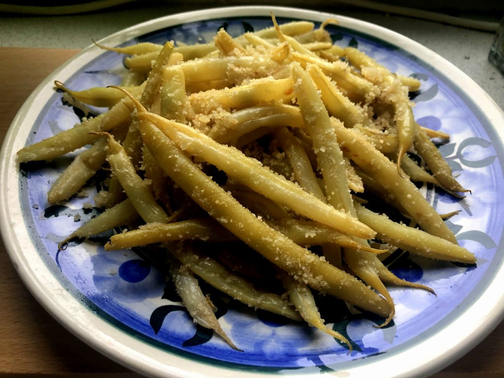 String beans served on the plate