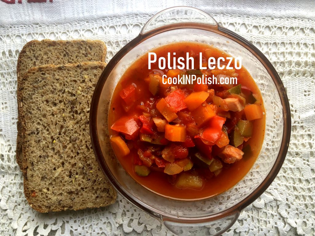 Polish leczo served in a bowl with rye bread