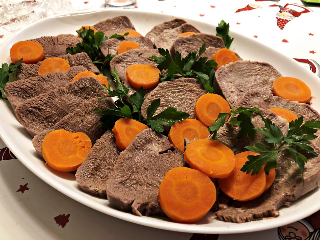 Beef tongues served in aspic