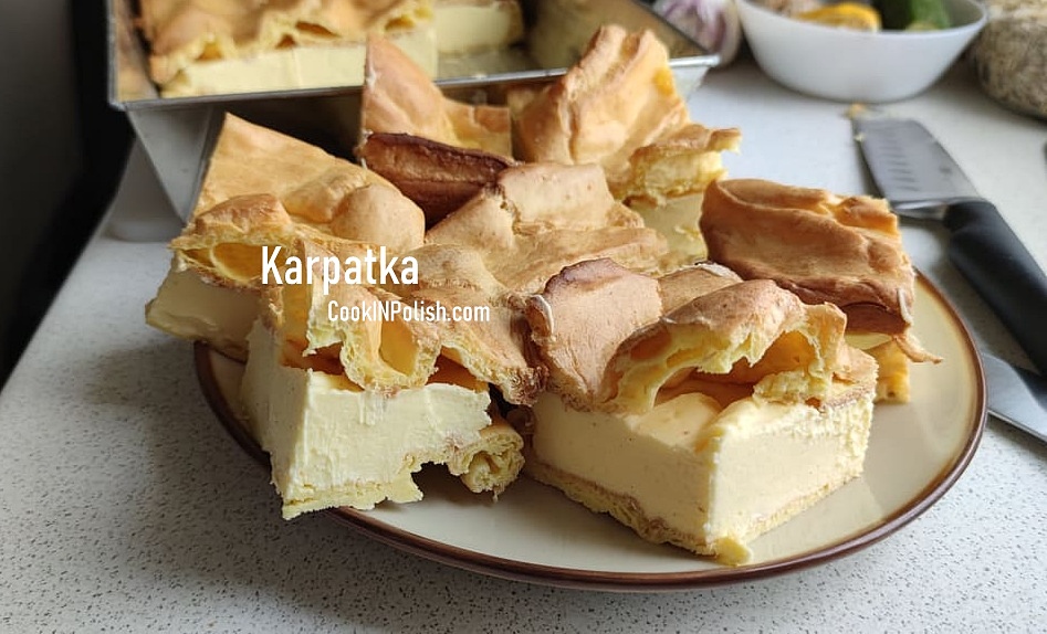 Karpatka served on a plate