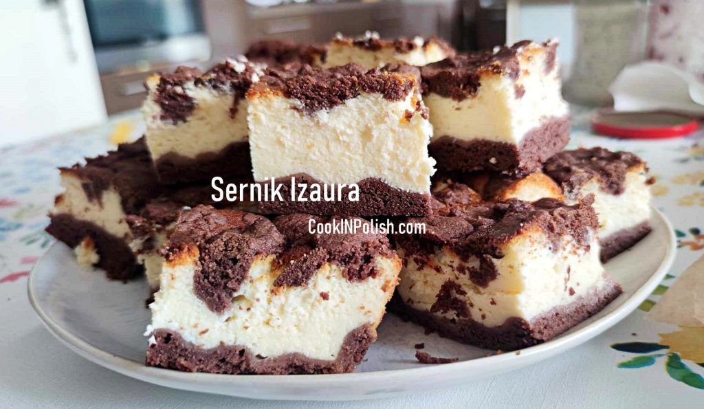 Polish Izaura Cheesecake served