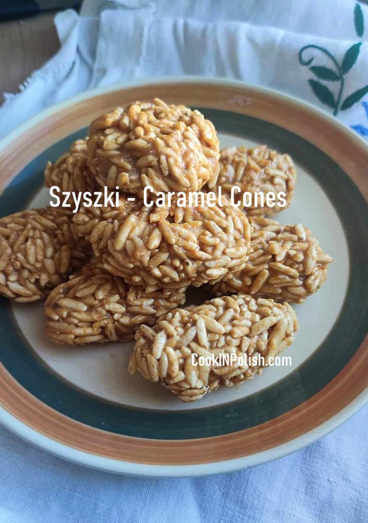 Szyszki - Caramel Cones served