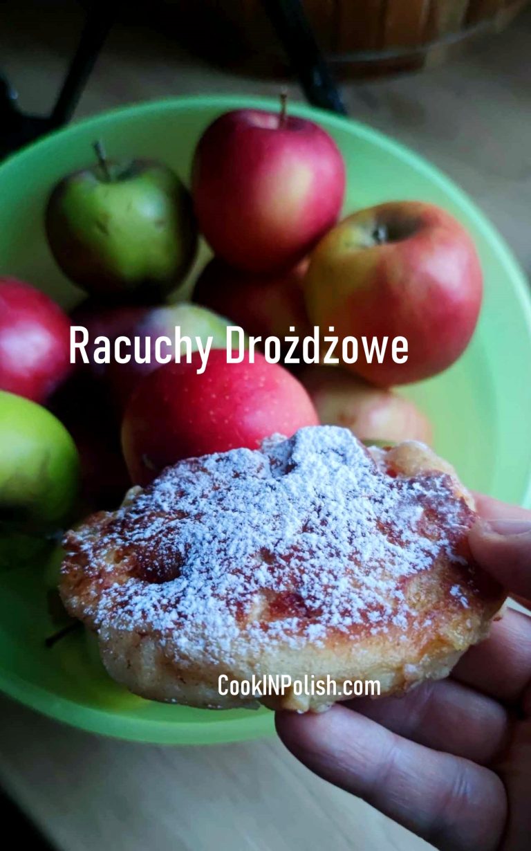 Fluffy Yeast Apple Racuchy