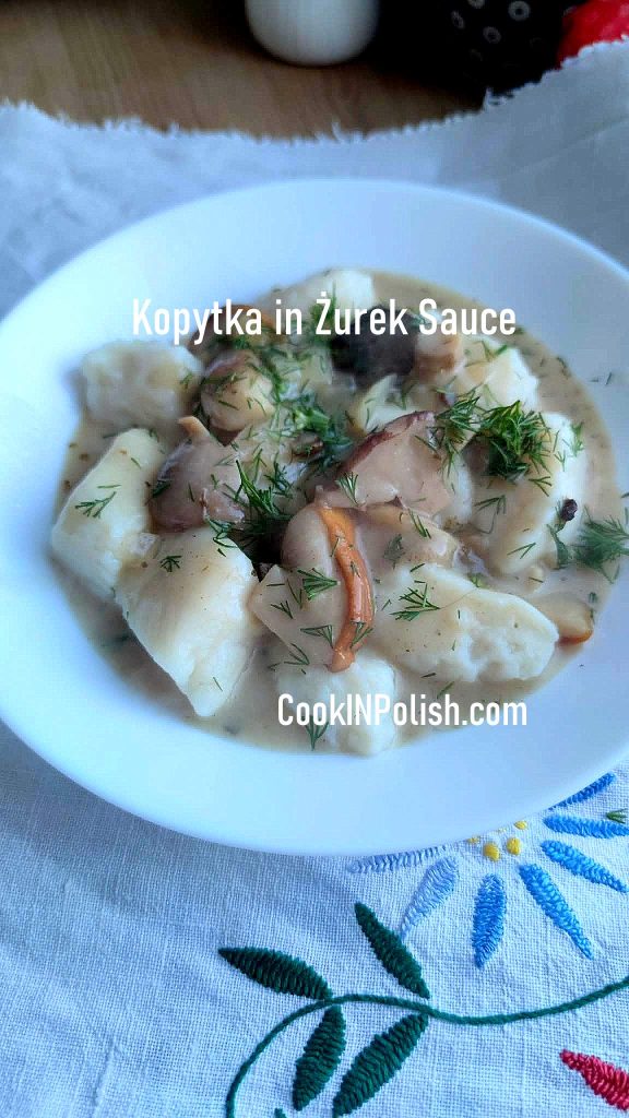 Kopytka with Creamy Żurek Sauce